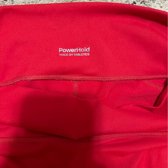 Red Fabletics leggings - Picture 4 of 4
